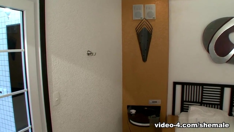 ShemaleLolipops Movie: Rafaela_main_thumbnail