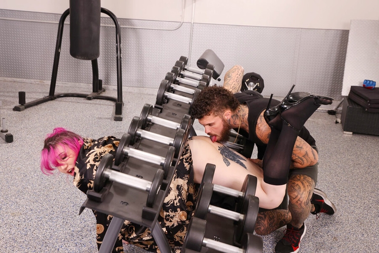 Stuck tattooed shemale Lena Moon ass rimmed and sucking cock_main_thumbnail