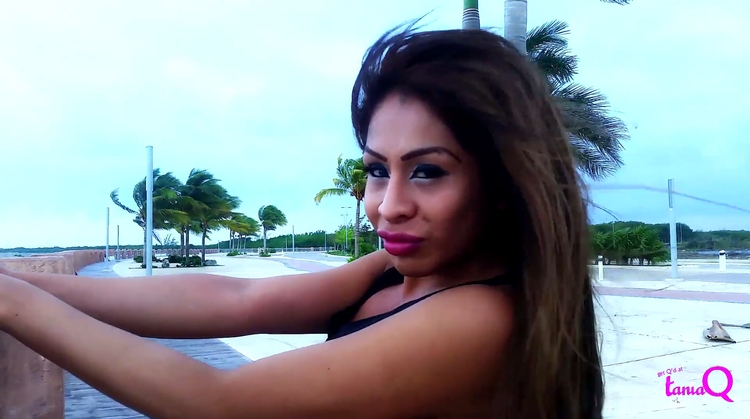 FLashing near the beach_main_thumbnail