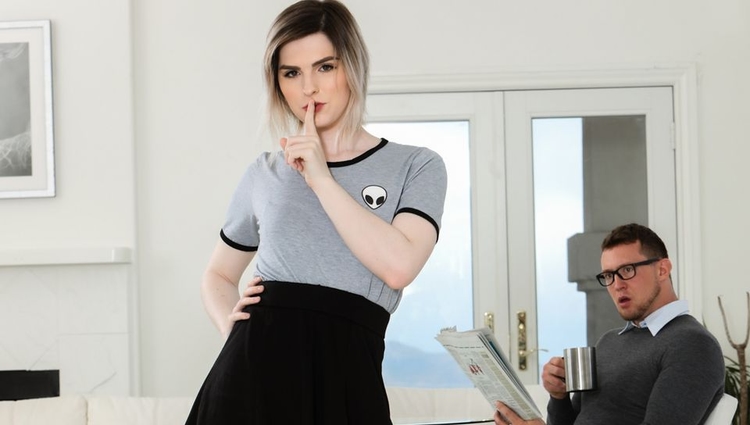 Pierce Paris & Ella Hollywood in Family Transformation, Scene #02_main_thumbnail