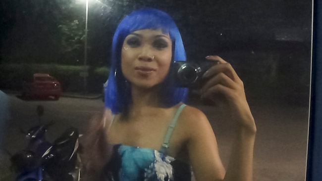 Leena - Slutty in Public_main_thumbnail