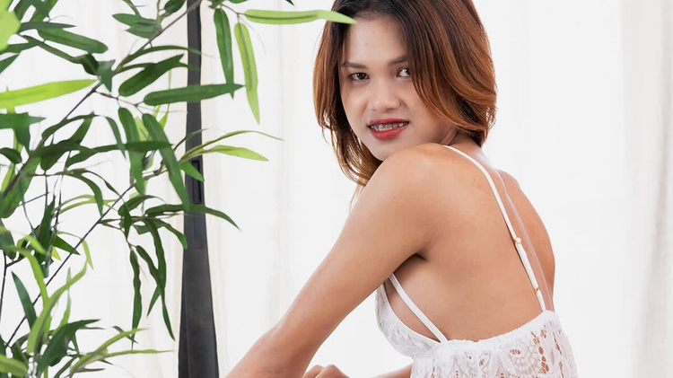 FRANKS TGIRLWORLD - Mirin Striptease and Play For You_main_thumbnail