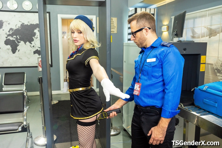 Big tit tgirls butt plug got the metal detection all beeping_main_thumbnail