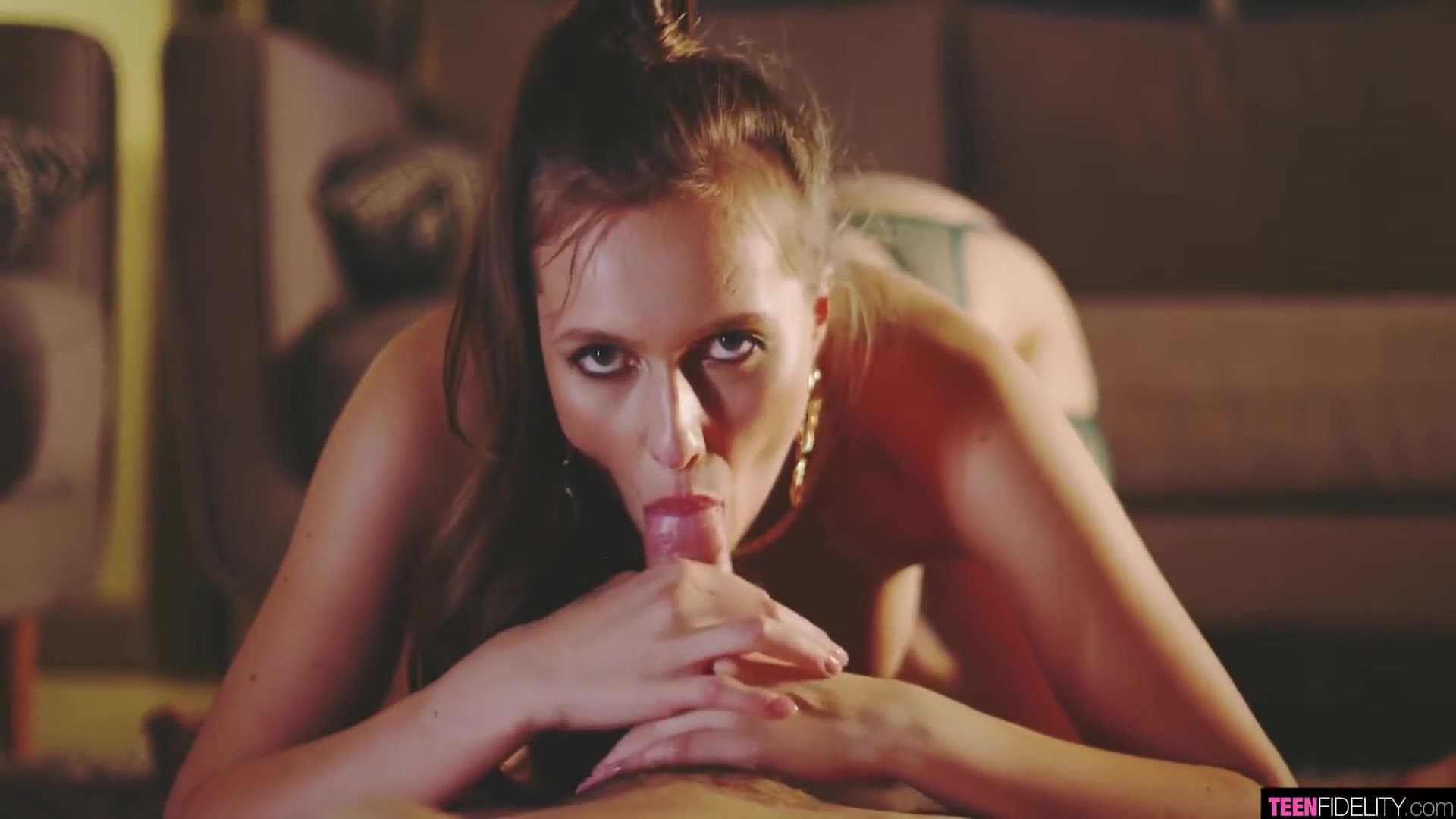 Stacy Cruz - Cruz On In_main_thumbnail