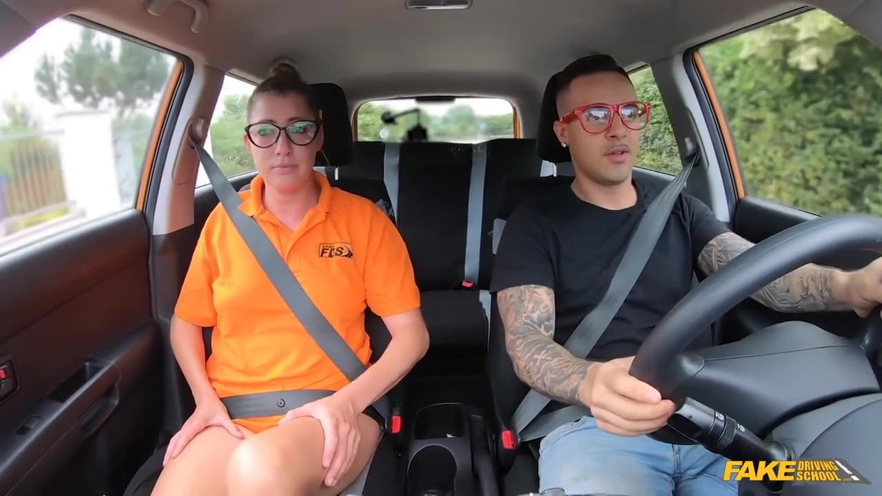 Elisa Tiger - Rough Sex For Sexy New Instructor_main_thumbnail