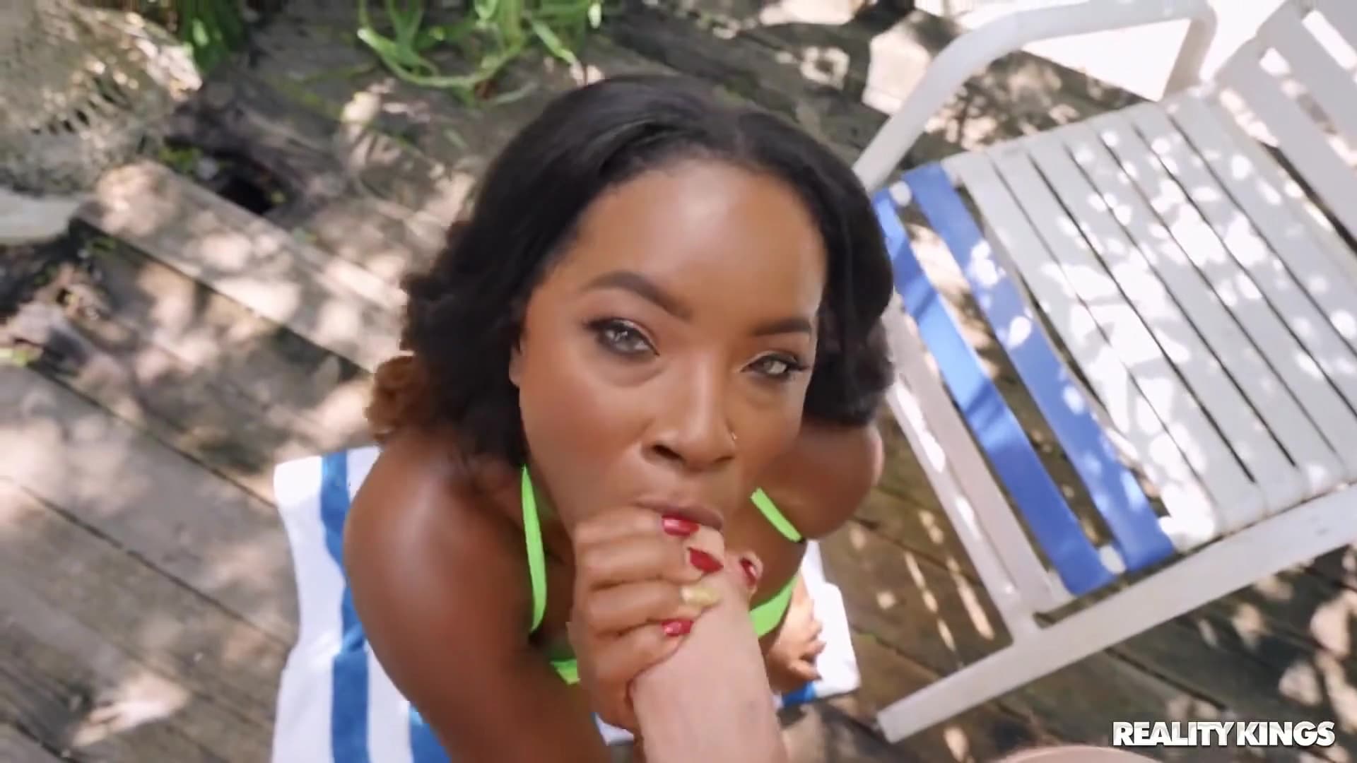 Lotion Motion - Naomi Foxxx_main_thumbnail