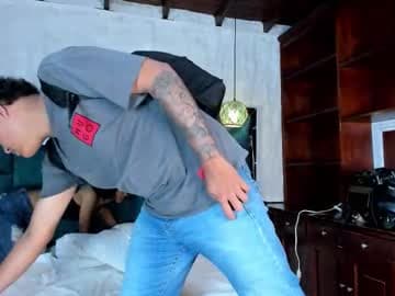 bonny  - clyde live cam