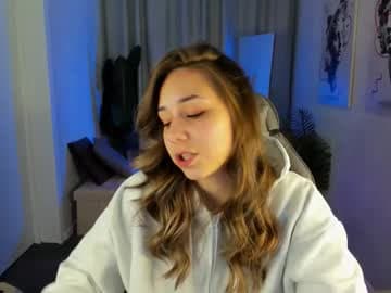 Al1ice GMT+7 TUE-SAT 3 AM-10 AM live cam