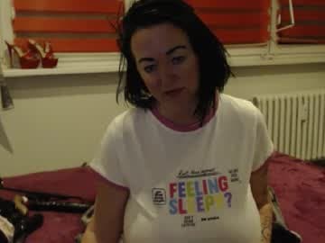 fansly.com/Alexiemature live cam