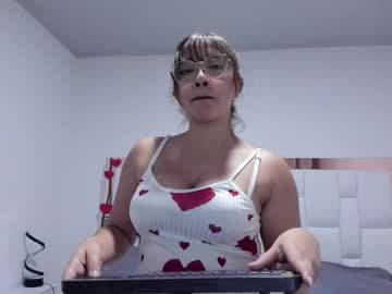 Alicia 🎀 live cam