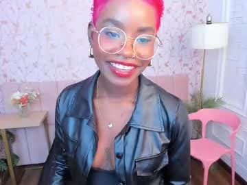 Amelia Adams live cam