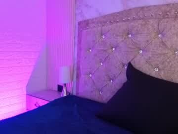 AMELIA CASTELL live cam