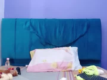 ANDREA LOPEZ live cam