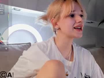 Anny MON-SAT 12AM-7PM, SUN OFF live cam