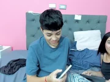 Aria & Cholee live cam