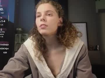 Ayreen Moore live cam