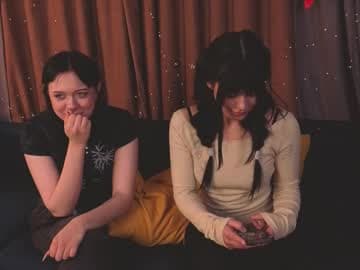 We are Luna and Layla. We are 20 y.o. Welcome to our room live cam