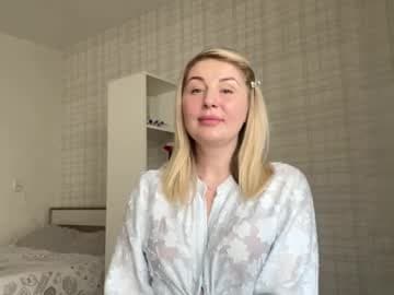 t.me/Blondie_xoxoxo live cam