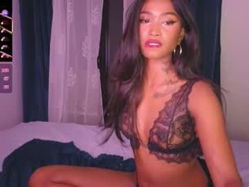 Kate (next show on mar 10, 11) live cam