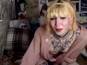 cher_strauberry live cam