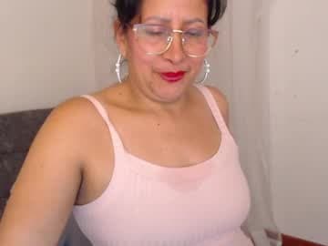 𝓒𝓱𝓻𝓲𝓼𝓽𝔂 live cam