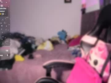 Dalia April live cam