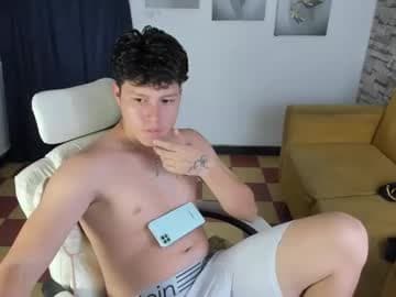 daniel_leon live cam