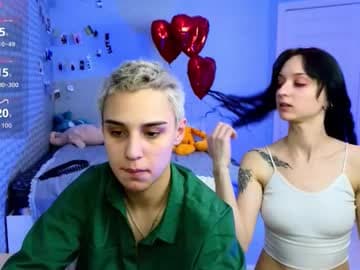 Amalia & Lexie💕 live cam