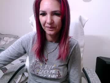 EvadesireONE live cam