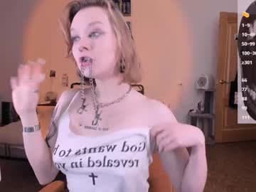 ᴇᴠᴀ ᴍᴀʟᴋᴀᴠ live cam