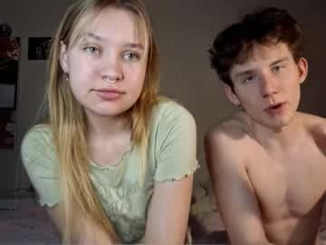Flora and Sam live cam