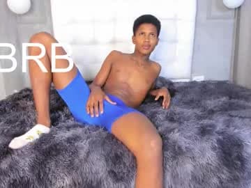 oleider (don't forget your thumbs up) live cam