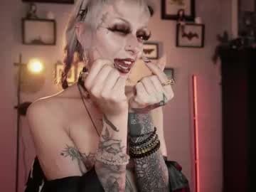 🦇  SARA 🦇    help me get to 200 thumb  up live cam