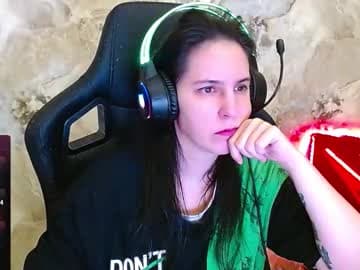 Irwi Tomboy live cam