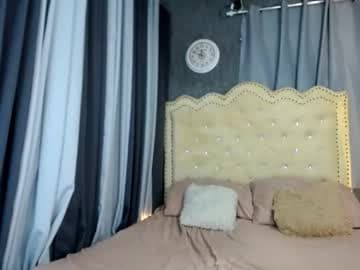 Thea (DONT FORGET TO THUMPUP ME) live cam