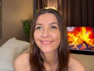 Hi, Keeley is here! Glad to see you in our room!  ❤️PVT is open💖 My inst: KeeleyHarrisBB live cam