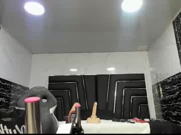 Ladyy_Scarlett live cam