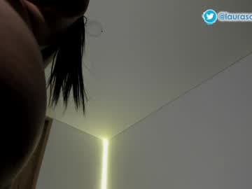 Laura live cam