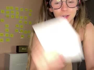 Lucie_hot follow me on onlyfans.com/lucie_mehot live cam