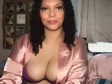 LuLu Valenttine live cam