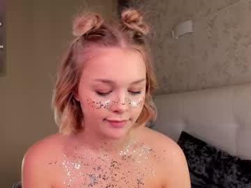 Mary (Tue Wed Fri Sat Sun GMT+0 9am-17pm) 🕷️🕸️ live cam