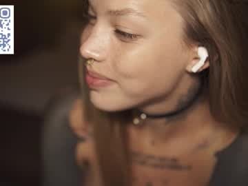 Call me M  💗 Help me reach 100 thumbs up! live cam