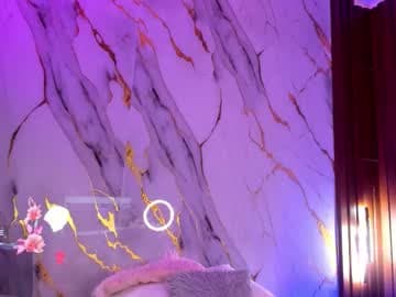 Emmy and Mia live cam