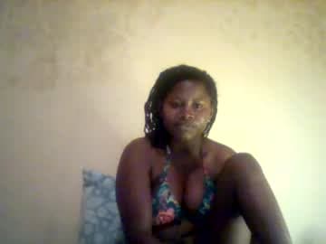 Naughtybaddie live cam