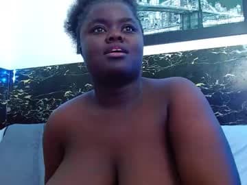 💕 CHIKY 💕 live cam