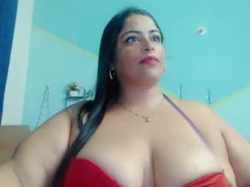 NICKY RIBEIRO live cam