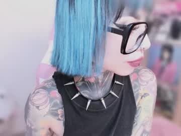 Nikki Ramone (¬､¬) 凸 live cam