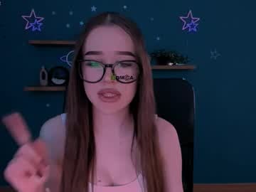 Nila_eclipse's live cam