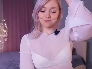 Alice <3 Thanks thrumb's up <3 live cam