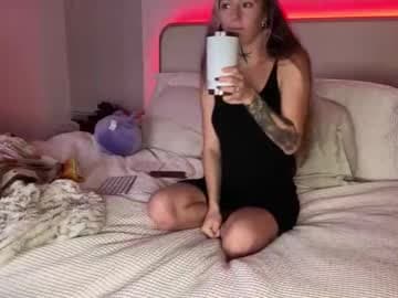 PoppyQuinn live cam